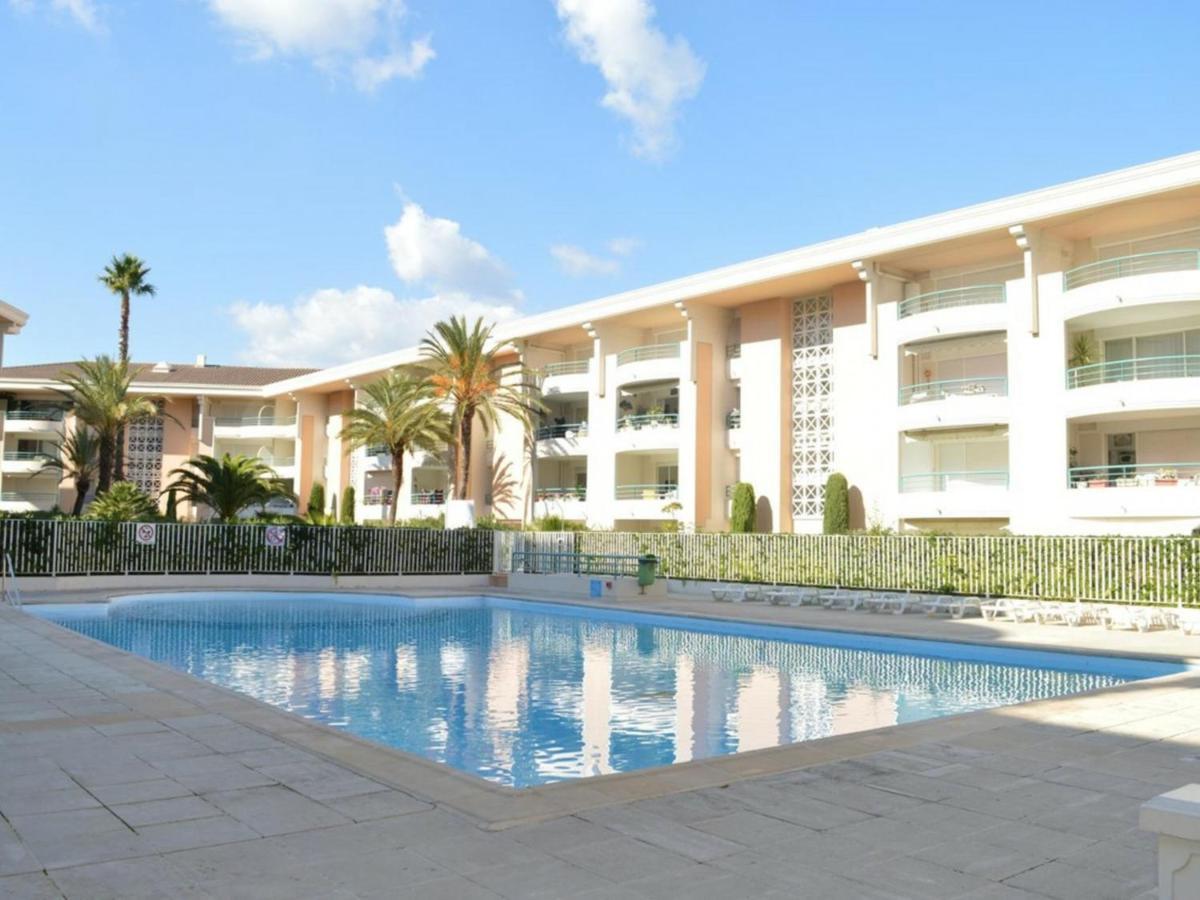Frejus: Appt 2P, 5 Pers, Piscine, Plage A 150M, Parking, Animaux Ok - Fr-1-226A-357 Ngoại thất bức ảnh